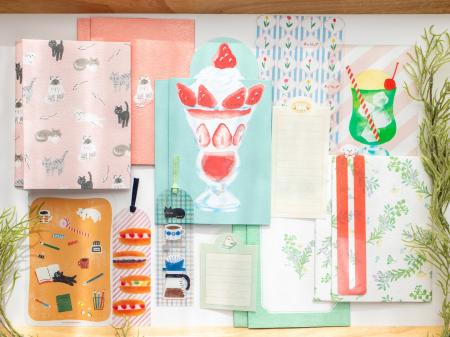 読書好きさんの毎日に、ちょうどいい。遊び心と実用性