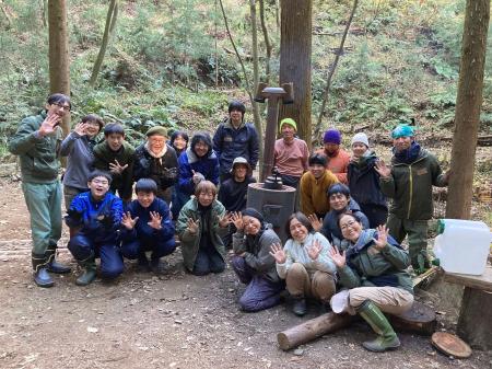 生物多様性とコミュニティの再構築を目指す「里山コモ 生物多様性とコミュニティの再構築を目指す「里山コモ