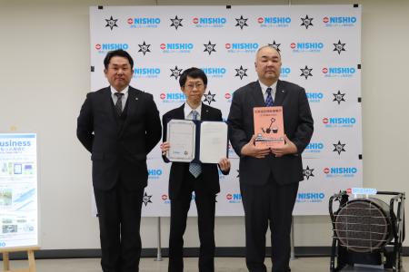 西尾レントオールと和歌山市は「災害時におけるレンタ