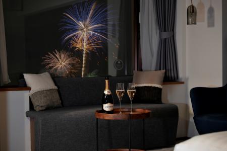 【氷上花火をお部屋でゆっくりと】阿寒湖の冬を彩る「