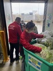 千葉市動物公園と連携し、野菜の端材を活用