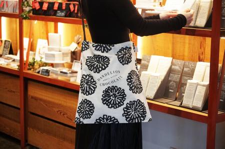 ダンデライオン・チョコレート 日本進出10周年記念企 ダンデライオン・チョコレート 日本進出10周年記念企