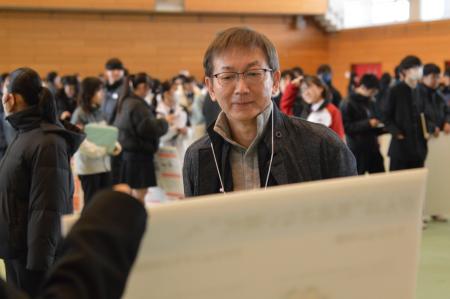 茨城・土浦一高“探究学習”最終プレゼンに参加　utf-8