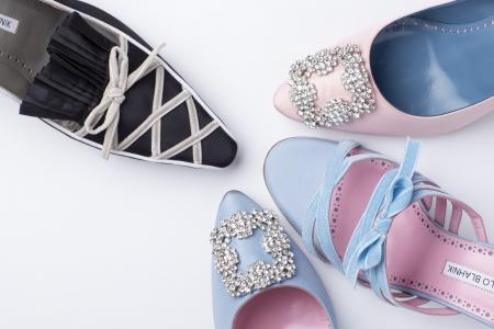 【マノロ ブラニク】「マリー・アントワネット ポップ