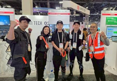 【現地レポート】世界が驚いた「歩くだけで充填」。CE