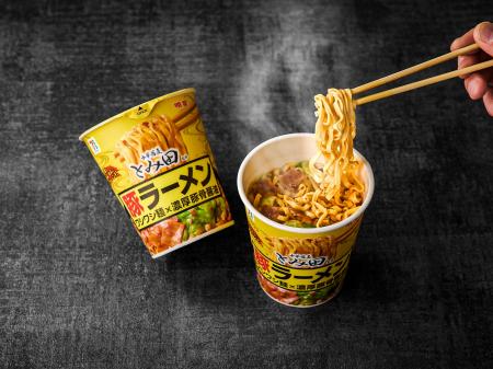 「セブンプレミアム 中華蕎麦とみ田監修 豚ラーメン」