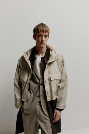 BarbourとKaptain Sunshine、海洋ワークウェアに着想