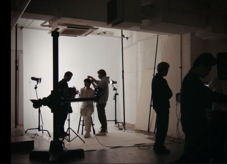 「日常のビューティールーティンを、アートへ。」 「日常のビューティールーティンを、アートへ。」