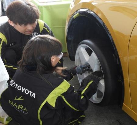 【JAF奈良】JAFデー「整備士体験＆JAF子どもロードサ