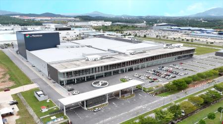 メニコン マレーシアで最大規模の新工場が商業生産開