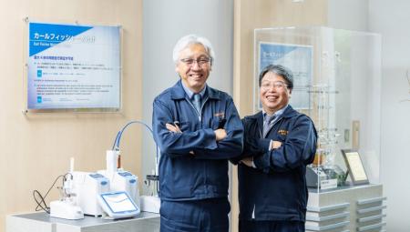 1万件の問い合わせログをAIで資産化。京都電子工業が