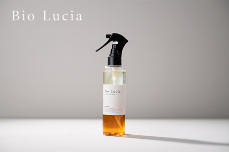 髪にも導入美容液！？２層式ブースター処方で補給と補