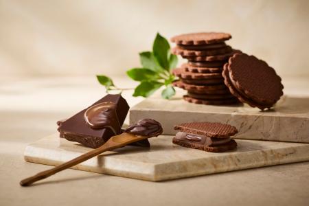 2026年2月16日（月）より一部百貨店にて3層のショコラ