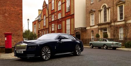 ロールス・ロイス スペクター： 未来のクラシックとな