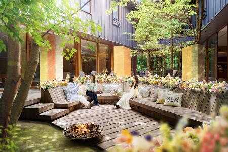 【BEB5軽井沢】24時間お花見し放題！パブリックスペー