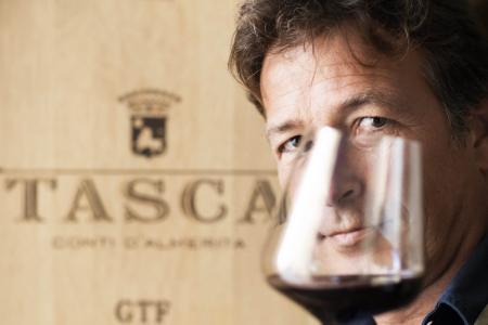 イタリア最優秀ワイナリーが来日。シチリアの名門「タ