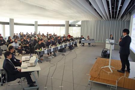 起業家・起業をめざす大学院生によるビジネスプランコ