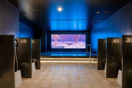 【福岡・ホテル×アート】大浴場で「ととのう」没入型