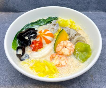 麻辣湯専門店『 菜彩麻辣湯(サイサイマーラータン) 麻辣湯専門店『 菜彩麻辣湯(サイサイマーラータン)