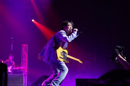 【ライブレポート】父・尾崎豊の楽曲だけでセットリス