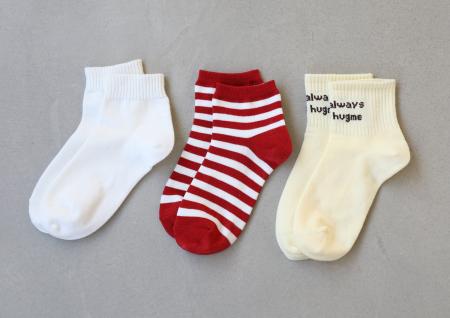 「靴下屋」が３足よりどり1,100円ゾーンを復活　2026