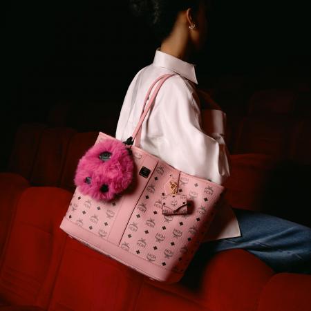 【MCM】バレンタインに向けた特別なギフトセレクショ