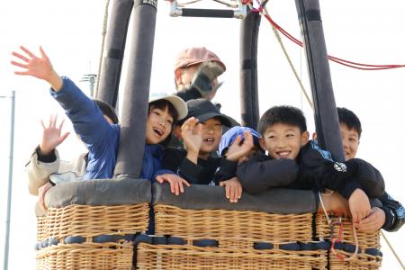 【佐賀市】空を飛んだ小学生が１万人を突破！！バルー