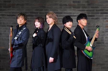 歯科医師でありシンガーの 高谷秀雄、ベストオブミス