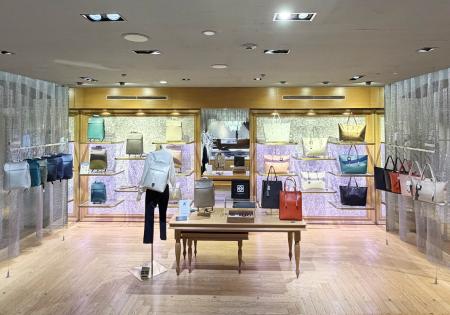 西武渋谷店「モードプラス」にて、FUMIKODAが展示エリ