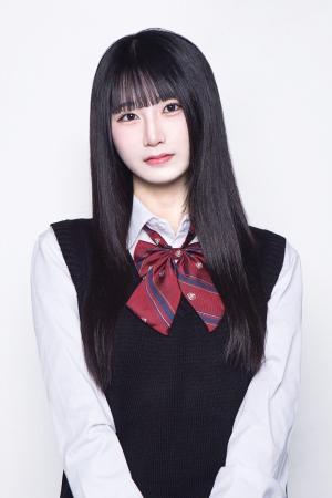 現役女子高校生インフルエンサー「人目出ひとみ」がUU
