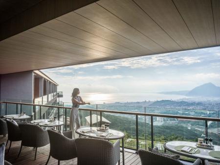 IHGホテルズ＆リゾーツ、「新しい季節、新しい旅へ。-