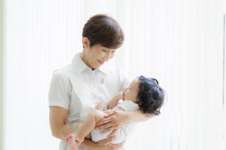 【ポピンズ】東京都「令和7年度ベビーシッターを利用