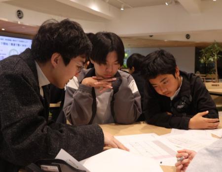 10代から起業家マインドを育てる「しごと学舎 こども