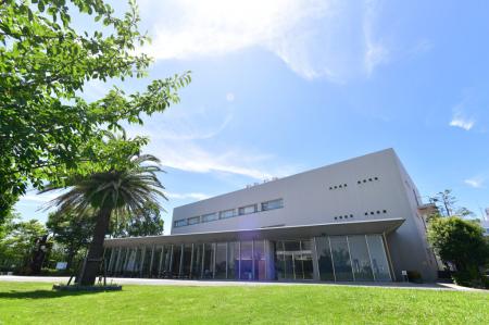 「変わる、広がる、2027。」　湘南工科大学は2学utf-8