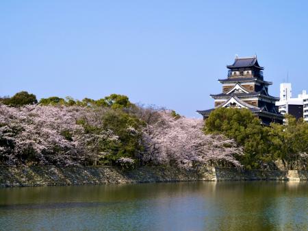 広島城天守閉城 整理券配布および閉城セレモニーの実 広島城天守閉城 整理券配布および閉城セレモニーの実