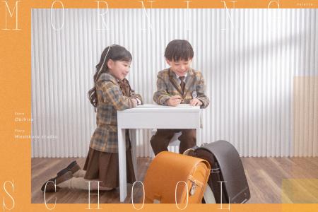 もうすぐチャイムだよ！2月新登場、朝の光と笑顔を閉