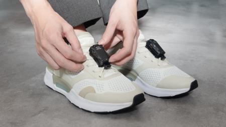 ORPHE、パーキンソン病の歩行障害をウェアラブルデバ ORPHE、パーキンソン病の歩行障害をウェアラブルデバ