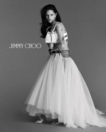 JIMMY CHOO、多彩な才能を持つモデル Gabbrietteを起
