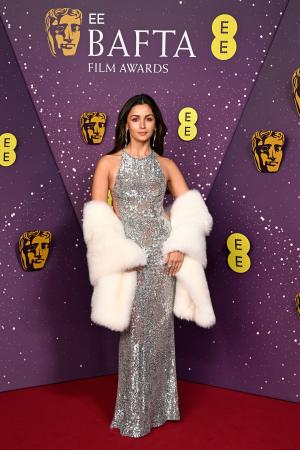 【GUCCI】世界的俳優アーリヤー・バットと英国人気ア