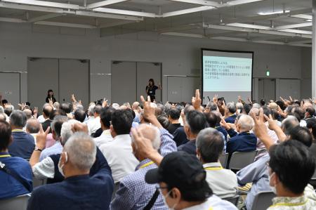 シニアがマンション管理の国家資格「管理業務主utf-8 シニアがマンション管理の国家資格「管理業務主utf-8