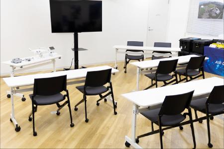 【3月は初の4日開催】二等ドローン国家資格「更新講 【3月は初の4日開催】二等ドローン国家資格「更新講