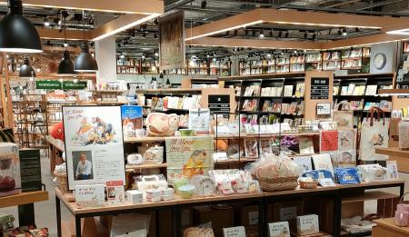 絵本ナビのオリジナルグッズがTSUTAYA BOOKSTORE 菊陽