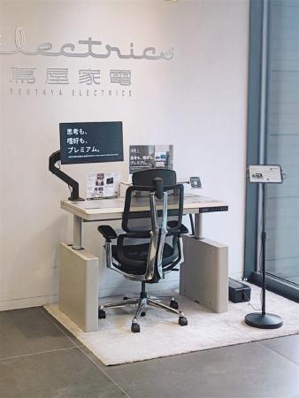 在宅ワークをオフィス家具から美しく解放する。WALLシ