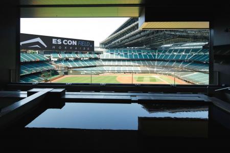 エスコンフィールドHOKKAIDO内「tower eleven onsen & エスコンフィールドHOKKAIDO内「tower eleven onsen &