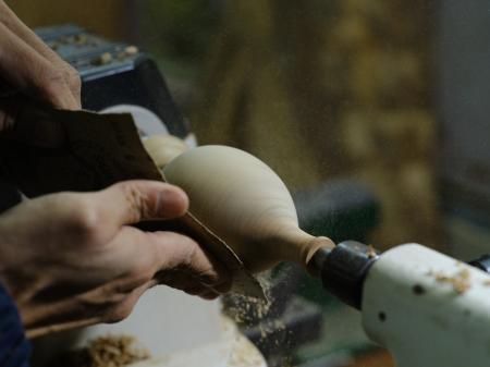 江戸時代から続く「熱海楠細工」のワークショップを開