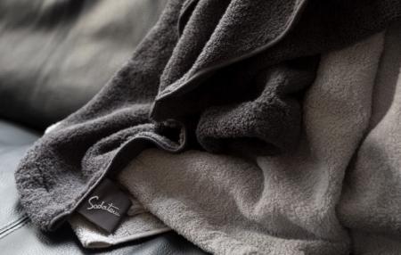 贅沢な心地よさを味わえる特別なタオル「MARQUE(マル