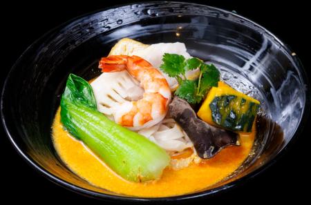 【山梨・甲府】人気おむすび店が生んだ、“ほうとう発