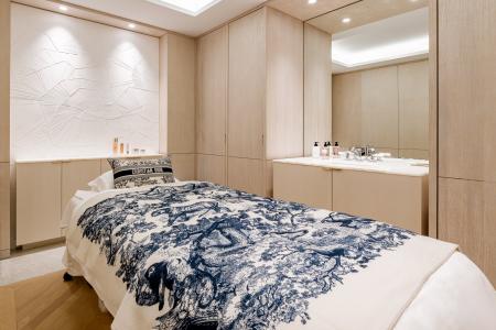 ディオール スキンケアの真髄が息づく 「ディオール 