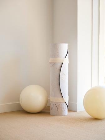 【MYRÓA】プレミアムウェルネスブランドMYRÓA(マイロ 【MYRÓA】プレミアムウェルネスブランドMYRÓA(マイロ