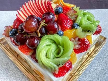 【お菓子があると、会話が生まれる】焼きたてのお菓子